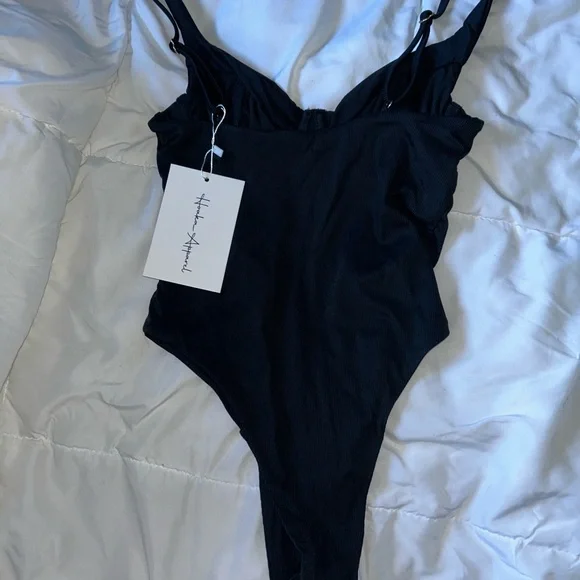 Black Shapewear Bodysuit - Picture 2 of 7